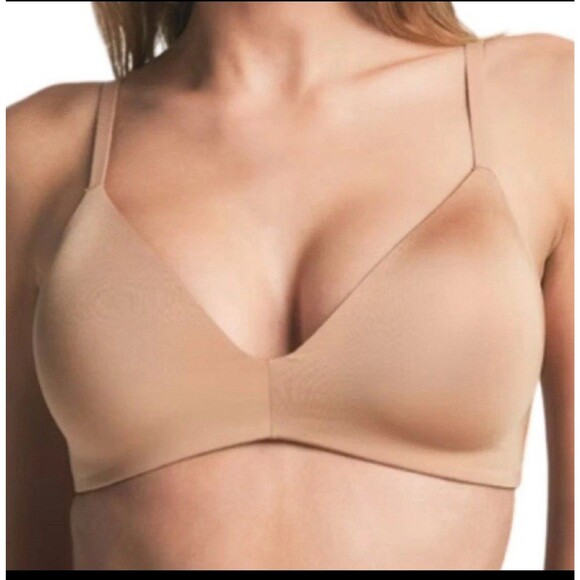 SKIMS Wireless Form T-Shirt Demi Bra in Fuchsia - Sz 42DD - Picture 7 of 7